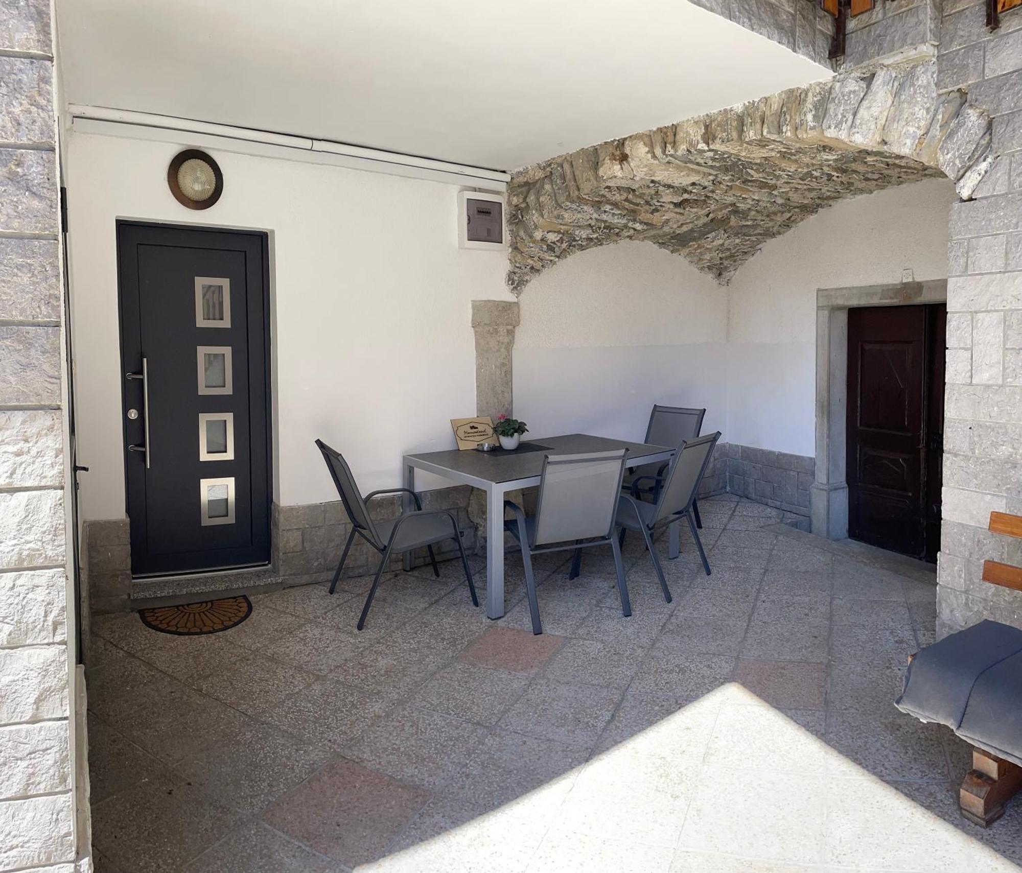 Homestead - Domacija - Nabergoj Podnanos Extérieur photo